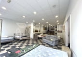 150m² commercial premises for sale in Laredo photo