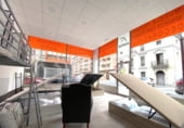 150m² commercial premises for sale in Laredo photo