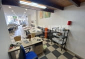 150m² commercial premises for sale in Laredo photo