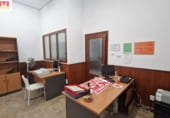 Local comercial en alquiler con 53m² en Cádiz foto