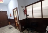 Local comercial en alquiler con 53m² en Cádiz foto