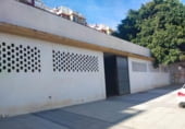 825m² locaux commerciaux pour location à Torremolinos photo