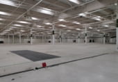Local comercial
en lloguer
amb 10000m² a Sevilla foto