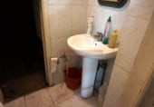 250m² commercial premises for sale in Logroño photo