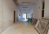 Nave en alquiler con 1048m² en Valdepeñas foto
