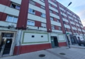 Local comercial en venta con 142m² en Avilés foto