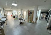Local comercial en alquiler con 228m² en Valdepeñas foto