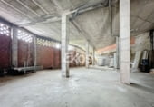330m² commercial premises industrial for rent in Escoriaza photo