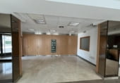 168m² locaux commerciaux pour location à Maracena photo