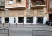 Local comercial en alquiler con 640m² en Badalona, en la zona de Puigfred foto