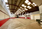 750m² entrepôt pour vente à Onda photo