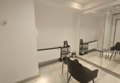 Local comercial en traspaso con 200m² en Vitoria, en la zona de Ensanche foto
