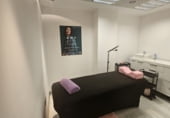 Local comercial en traspaso con 200m² en Vitoria, en la zona de Ensanche foto
