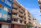 Edificio en venta con 1481m² en Torrevieja, Calle Campoamor, 79 foto