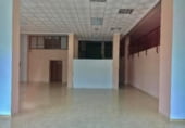 Local comercial en venta con 258m² en Burriana foto