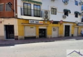 136m² locaux commerciaux pour vente à Linares photo