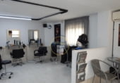 83m² salon de coiffure pour vente à Onteniente, El Llombo photo
