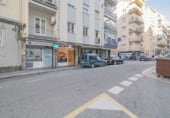Local comercial
en traspàs
amb 37m² a Granada, a la zona de Barri de Sant Antón foto