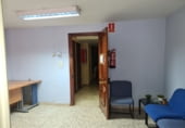 Oficina en venta con 60m² en Algeciras foto