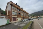 260m² locaux commerciaux pour vente à Pola de Lena, LA DIVISA , 24 photo