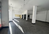 Local comercial
en venda
amb 319m² a San Martín, CANDIDO FERNANDEZ RIESGO, 1 foto