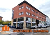 Oficina en venta con 253m² en Santander foto