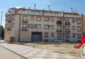 242m² commercial premises for sale in Bailén photo