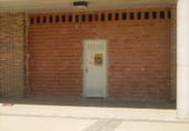 Local comercial en venta con 100m² en Pamplona, en la zona de Buztintxuri-Euntzetxiki foto