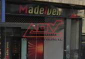 Local comercial en alquiler con 300m² en Ferrol foto