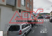 Local comercial
en lloguer
amb 532m² a Narón, a la zona de Santiago Apòstol de Xubia foto