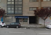 140m² commercial premises for sale in Pontevedra photo