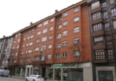 Local comercial en venta con 139m² en Oviedo, en la zona de L'Argañosa foto