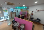 83m² hair salon for sale in Barcelona, in the area of Horta photo