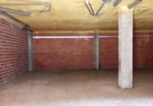 137m² locaux commerciaux pour vente à Arroyo de la Encomienda, dans le quartier de La Vega, Calle Hernando de Soto, 6 photo