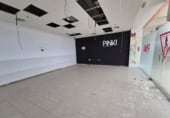 Local comercial
en venda
amb 36m² a Oviedo, a la zona de Llamaquique foto