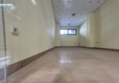 Local comercial en venta con 46m² en Oviedo, en la zona de Llamaquique foto