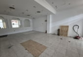 Local comercial en venta con 47m² en Oviedo, en la zona de Llamaquique foto