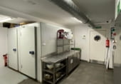 480m² restaurant for sale in Valladolid, in the area of Hospital photo