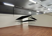 Nave Industrial en alquiler con 500m² en Villares de la Reina foto