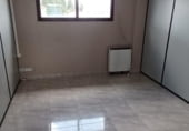 Oficina
en lloguer
amb 150m² a Santiago de Compostel·la, Meixonfrio foto