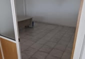 Oficina
en lloguer
amb 150m² a Santiago de Compostel·la, Meixonfrio foto