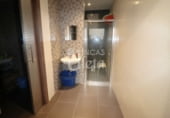 Local comercial en venta con 287m² en Vitoria, en la zona de Lovaina foto