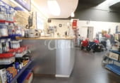 Local comercial en venta con 287m² en Vitoria, en la zona de Lovaina foto