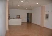 Local comercial
en venda
amb 135m² a Elda foto