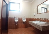 646m² restaurant for sale in Loja photo