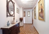 646m² restaurant for sale in Loja photo