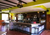 378m² restaurant for sale in Loja photo
