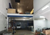 Nau
en lloguer
amb 397m² a Sevilla foto