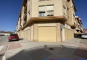 Local comercial
en lloguer
amb 319m² a Caudete foto