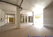 Local comercial
en lloguer
amb 319m² a Caudete foto